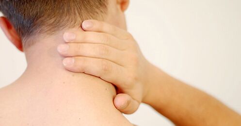 ból szyi z osteochondrozą szyjną